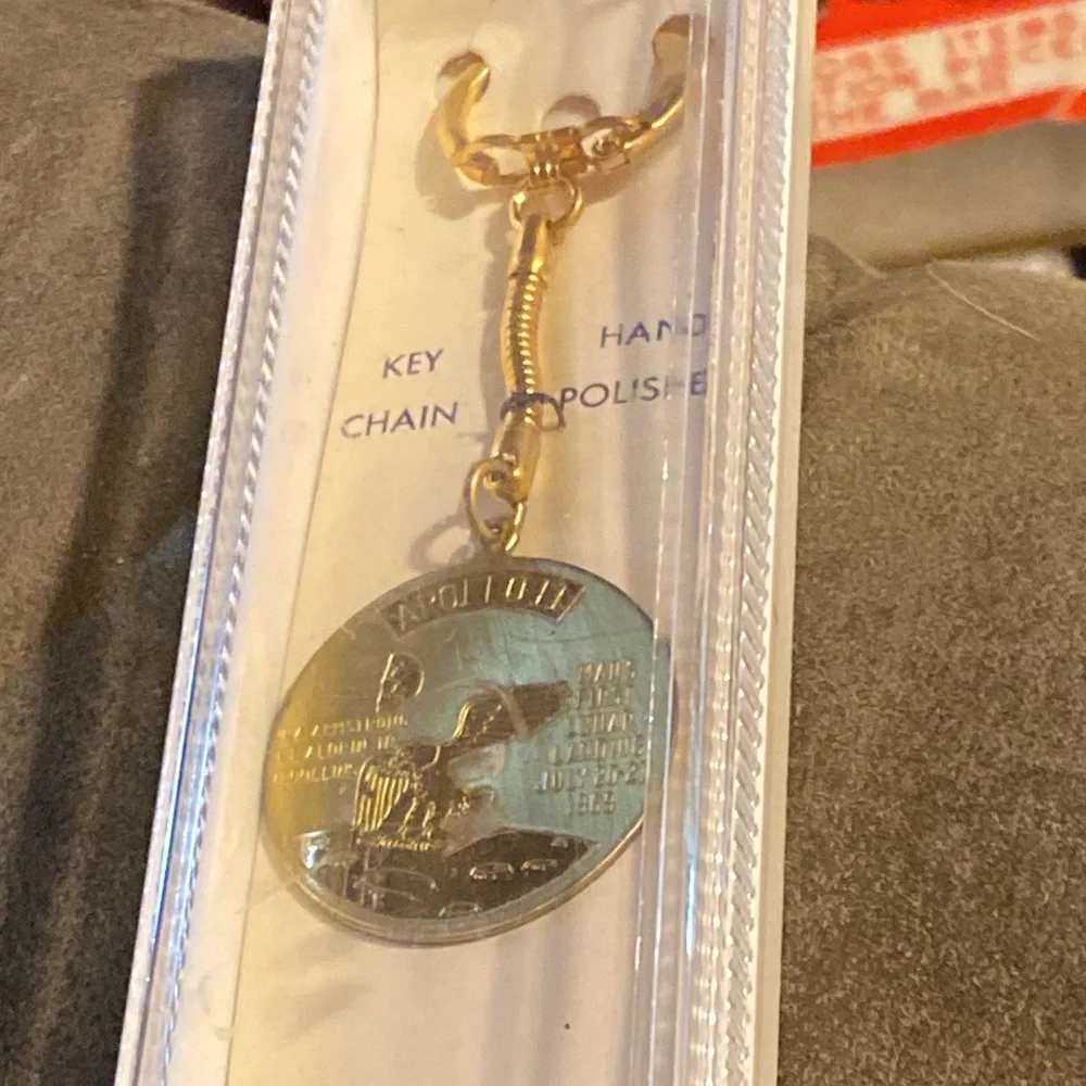 New vintage Apollo 11 man’s first tuner moon walk 1969. Armstrong/Aldrin Jr.